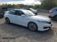 ✅ 2017 Honda Accord Touring • VIN: JHMCR6F74HC023333 • Лот: 81723915. Опубликован ранее на Copart с пробегом 82 943 миль. Бесплатный доступ к архиву аукционных продаж из США и подробный отчёт об истории автомобиля на DreamBid. Изображение 4.