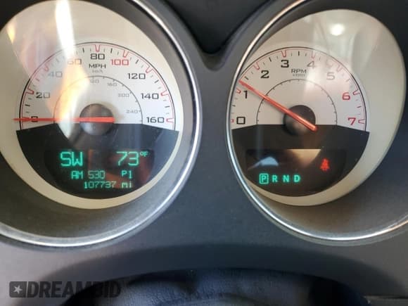 ✅ 2014 Dodge Challenger R/T 100th Anniversary Appearance • VIN: 2C3CDYBT3EH257023 • Lot: 69105284. Wystawiony na Copart z przebiegiem 107 737 mil. Bezpłatny archiwum sprzedaży aukcyjnych z USA i szczegółowy raport historii pojazdu na DreamBid. Zdjęcie 9.