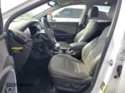 ✅ 2017 Hyundai Santa Fe 2.4L • VIN: 5NMZU3LB1HH038195 • Лот: 42527114. Опубликован ранее на Copart с пробегом 62 020 миль. Бесплатный доступ к архиву аукционных продаж из США и подробный отчёт об истории автомобиля на DreamBid. Изображение 7.