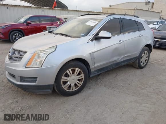 ✅ 2010 Cadillac SRX • VIN: 3GYFNGEY2AS656739 • Лот: 43537609. Опубликован ранее на IAAI с пробегом 121 083 миль. Бесплатный доступ к архиву аукционных продаж из США и подробный отчёт об истории автомобиля на DreamBid. Изображение 2.