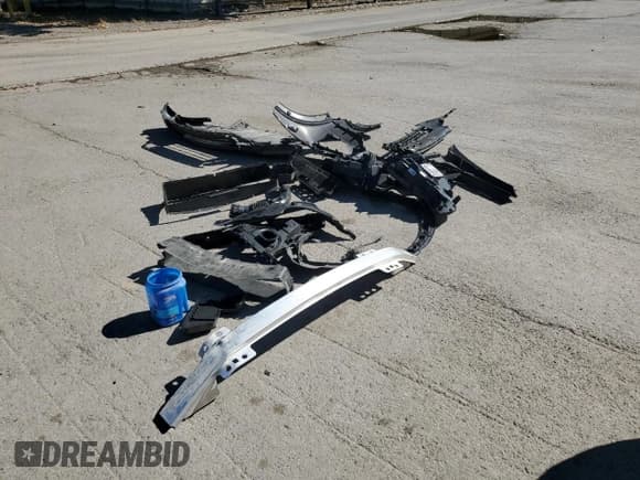 ✅ 2024 Ford Explorer XLT • VIN: 1FMSK8DH0RGA44842 • Lot: 69425005. Wystawiony na Copart z przebiegiem 54 472 mil. Bezpłatny archiwum sprzedaży aukcyjnych z USA i szczegółowy raport historii pojazdu na DreamBid. Zdjęcie 13.