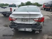 ✅ 2014 Hyundai Sonata SE • VIN: 5NPEC4AC0EH923411 • Лот: 70646295. Опубликован ранее на Copart с пробегом 141 830 миль. Бесплатный доступ к архиву аукционных продаж из США и подробный отчёт об истории автомобиля на DreamBid. Изображение 6.