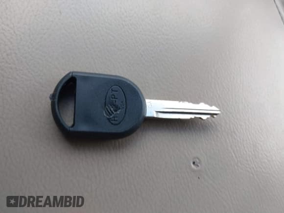 ✅ 2005 Ford Expedition Limited • VIN: 1FMFU19515LA60065 • Lot: 41447029. Wystawiony na IAAI z przebiegiem 232 953 mil. Bezpłatny archiwum sprzedaży aukcyjnych z USA i szczegółowy raport historii pojazdu na DreamBid. Zdjęcie 11.