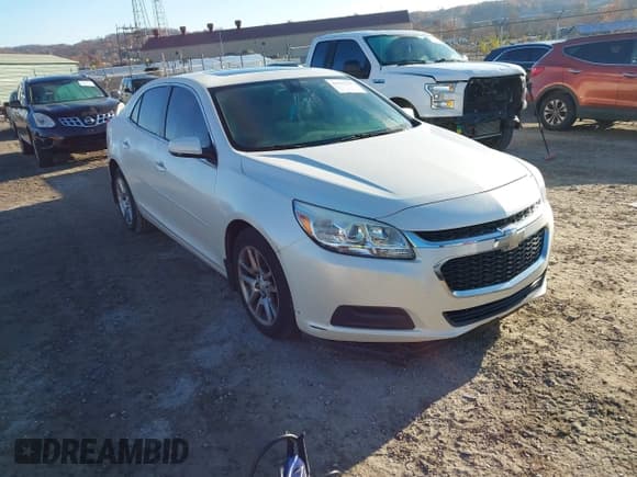✅ 2014 Chevrolet Malibu LT • VIN: 1G11C5SL8EF161368 • Lot: 43701397. Listed on IAAI with 75,000 mi. Free auction sales archive from the USA and detailed vehicle history report at DreamBid. Image 1.