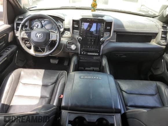 2019 Ram 1500 Limited z VIN 1C6SRFPT5KN605758, wystawiony jako Copart lot #68858065 z przebiegiem 134 606 mil mil oraz Szkoda całkowita • Salvage title. Historia ofert i sprzedaży dostępna na DreamBid. Obrazek 8.