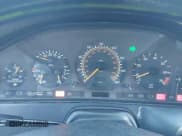 ✅ 1995 Mercedes-Benz SL • VIN: WDBFA63E4SF113966 • Лот: 43808529. Опубликован ранее на IAAI с пробегом 196 885 миль. Бесплатный доступ к архиву аукционных продаж из США и подробный отчёт об истории автомобиля на DreamBid. Изображение 7.