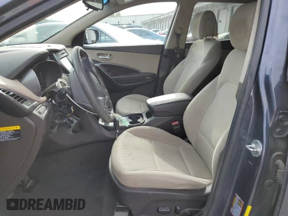 2017 Hyundai Santa Fe 2.4L z VIN 5NMZUDLB3HH025020, wystawiony jako Copart lot #84997425 z przebiegiem 139 041 mil mil oraz Szkoda całkowita • Salvage title. Historia ofert i sprzedaży dostępna na DreamBid. Obrazek 7.