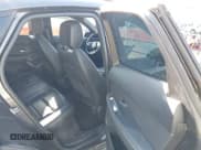 ✅ 2021 Jaguar E-Pace 300 Sport • VIN: SADF12GX6M1027570 • Lot: 43030267. Wystawiony na IAAI z przebiegiem 58 911 mil. Bezpłatny archiwum sprzedaży aukcyjnych z USA i szczegółowy raport historii pojazdu na DreamBid. Zdjęcie 8.