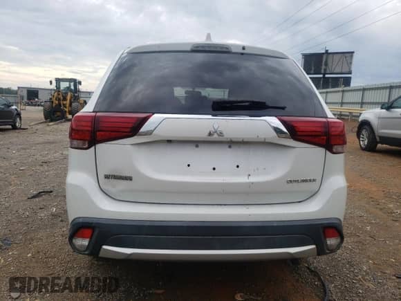 2018 Mitsubishi Outlander ES с VIN JA4AD2A35JZ033225, выставлен на аукционе Copart как лот 81101215 с пробегом 147 548 миль миль и Списание • Salvage title. История ставок и продаж доступна на DreamBid. Изображение 6.