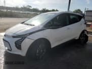 ✅ 2023 Chevrolet Bolt EV 2LT • VIN: 1G1FX6S06P4189285 • Lot: 49379484. Wystawiony na Copart z przebiegiem 4 144 mil. Bezpłatny archiwum sprzedaży aukcyjnych z USA i szczegółowy raport historii pojazdu na DreamBid. Zdjęcie 1.