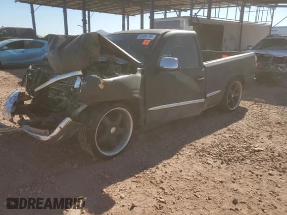 ✅ 1999 GMC Sierra 1500 SLE • VIN: 1GTEC14V1XZ506922 • Lot: 92486785. Wystawiony na Copart z przebiegiem Nie podano. Bezpłatny archiwum sprzedaży aukcyjnych z USA i szczegółowy raport historii pojazdu na DreamBid. Zdjęcie 1.