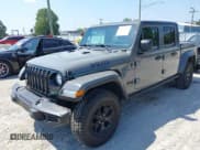 ✅ 2021 Jeep Gladiator Sport S • VIN: 1C6HJTAG7ML578251 • Lot: 42942726. Wystawiony na IAAI z przebiegiem 49 634 mil. Bezpłatny archiwum sprzedaży aukcyjnych z USA i szczegółowy raport historii pojazdu na DreamBid. Zdjęcie 2.