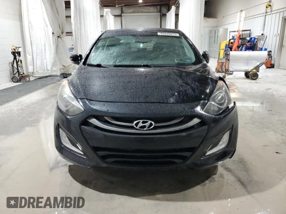 ✅ 2013 Hyundai Elantra • VIN: KMHD35LE2DU125864 • Lot: 92630075. Listed on Copart with 200,206 mi. Free auction sales archive from the USA and detailed vehicle history report at DreamBid. Image 5.