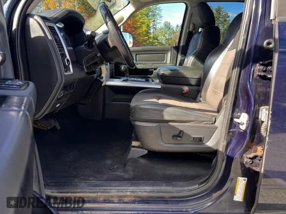 ✅ 2012 Ram 1500 Sport • VIN: 1C6RD7HT9CS319769 • Lot: 90724885. Listed on Copart with 157,620 mi. Free auction sales archive from the USA and detailed vehicle history report at DreamBid. Image 5.