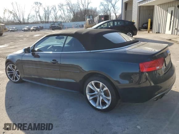 ✅ 2013 Audi S5 Prestige • VIN: WAUVGAFH4DN002800 • Lot: 87018834. Listed on Copart with 72,074 mi. Free auction sales archive from the USA and detailed vehicle history report at DreamBid. Image 2.