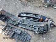 ✅ 2018 Chevrolet Silverado 1500 LT • VIN: 1GCVKREC4JZ127404 • Lot: 64158345. Wystawiony na Copart z przebiegiem 200 485 mil. Bezpłatny archiwum sprzedaży aukcyjnych z USA i szczegółowy raport historii pojazdu na DreamBid. Zdjęcie 12.