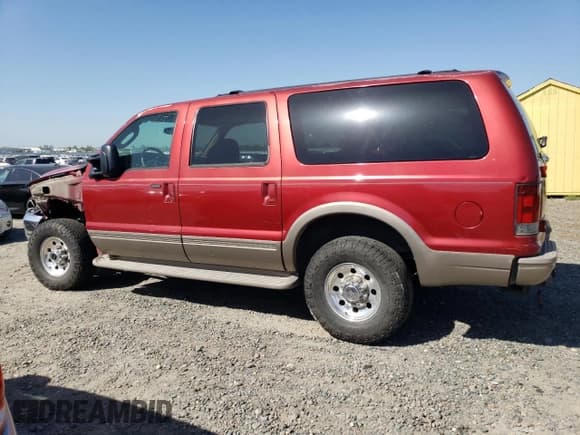 ✅ 2003 Ford Excursion Eddie Bauer • VIN: 1FMSU45PX3EB66734 • Лот: 53580025. Опубликован ранее на Copart с пробегом 302 551 миль. Бесплатный доступ к архиву аукционных продаж из США и подробный отчёт об истории автомобиля на DreamBid. Изображение 2.
