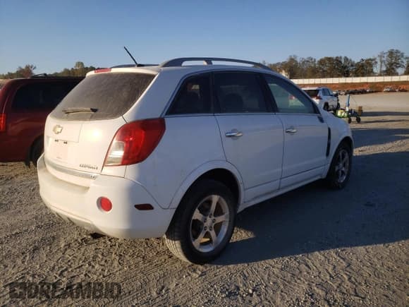 ✅ 2013 Chevrolet Captiva Sport LT • VIN: 3GNAL3EK7DS604979 • Lot: 77404084. Wystawiony na Copart z przebiegiem Nie podano. Bezpłatny archiwum sprzedaży aukcyjnych z USA i szczegółowy raport historii pojazdu na DreamBid. Zdjęcie 3.
