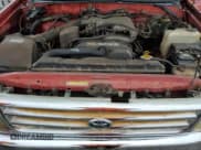 ✅ 1995 Toyota T100 DX • VIN: JT4VD12E2S0002571 • Лот: 89274925. Опубликован ранее на Copart с пробегом 257 083 миль. Бесплатный доступ к архиву аукционных продаж из США и подробный отчёт об истории автомобиля на DreamBid. Изображение 11.