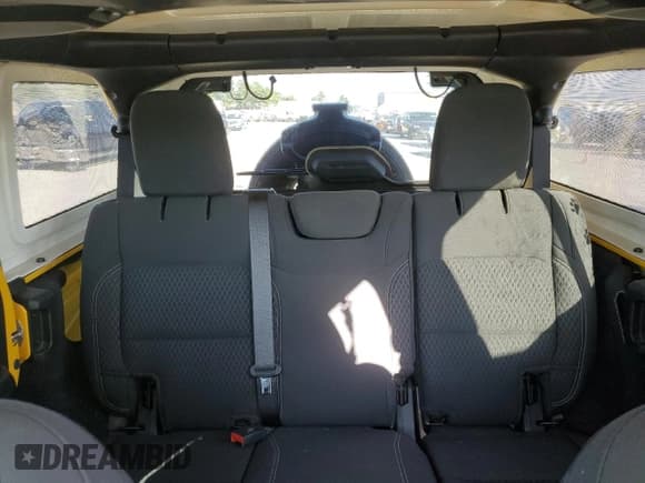 ✅ 2021 Jeep Wrangler Unlimited Sport Altitude • VIN: 1C4HJXDN2MW720806 • Lot: 89556735. Wystawiony na Copart z przebiegiem 30 793 mil. Bezpłatny archiwum sprzedaży aukcyjnych z USA i szczegółowy raport historii pojazdu na DreamBid. Zdjęcie 10.