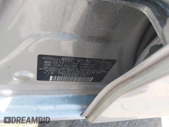 ✅ 2019 Hyundai Elantra • VIN: KMHH35LE8KU106251 • Lot: 42015806. Listed on IAAI with 58,493 mi. Free auction sales archive from the USA and detailed vehicle history report at DreamBid. Image 9.