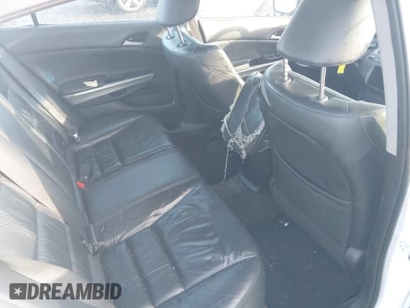 ✅ 2009 Honda Accord EX-L • VIN: 1HGCP26889A001603 • Lot: 43513766. Wystawiony na IAAI z przebiegiem Nie podano. Bezpłatny archiwum sprzedaży aukcyjnych z USA i szczegółowy raport historii pojazdu na DreamBid. Zdjęcie 8.