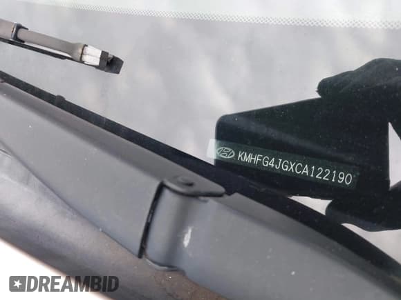 ✅ 2012 Hyundai Azera • VIN: KMHFG4JGXCA122190 • Лот: 43611007. Опубликован ранее на IAAI с пробегом 118 025 миль. Бесплатный доступ к архиву аукционных продаж из США и подробный отчёт об истории автомобиля на DreamBid. Изображение 12.