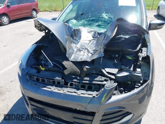 ✅ 2015 Ford Escape Titanium • VIN: 1FMCU9J92FUB01007 • Lot: 42319246. Listed on IAAI with 90,782 mi. Free auction sales archive from the USA and detailed vehicle history report at DreamBid. Image 6.