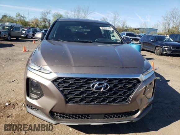 ✅ 2019 Hyundai Santa Fe SE • VIN: 5NMS2CAD0KH120793 • Lot: 51002314. Wystawiony na Copart z przebiegiem 37 126 mil. Bezpłatny archiwum sprzedaży aukcyjnych z USA i szczegółowy raport historii pojazdu na DreamBid. Zdjęcie 5.