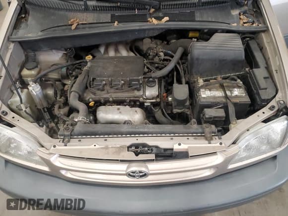 ✅ 2000 Toyota Sienna LE • VIN: 4T3ZF13C0YU238665 • Lot: 82257435. Listed on Copart with 147,593 mi. Free auction sales archive from the USA and detailed vehicle history report at DreamBid. Image 12.