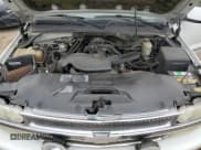 ✅ 2002 Chevrolet Suburban LT • VIN: 1GNFK16Z62J301344 • Лот: 86625244. Опубликован ранее на Copart с пробегом 271 596 миль. Бесплатный доступ к архиву аукционных продаж из США и подробный отчёт об истории автомобиля на DreamBid. Изображение 12.