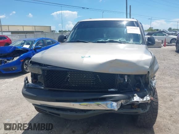 ✅ 2003 Chevrolet Tahoe LS • VIN: 1GNEC13V63R222480 • Лот: 42829157. Опубликован ранее на IAAI с пробегом Не указан. Бесплатный доступ к архиву аукционных продаж из США и подробный отчёт об истории автомобиля на DreamBid. Изображение 12.