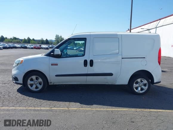 ✅ 2015 Ram ProMaster City Cargo Tradesman SLT • VIN: ZFBERFBTXF6954057 • Лот: 43049374. Опубликован ранее на IAAI с пробегом 173 778 миль. Бесплатный доступ к архиву аукционных продаж из США и подробный отчёт об истории автомобиля на DreamBid. Изображение 14.
