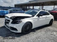 ✅ 2018 Mercedes-Benz C 63 AMG • VIN: WDDWJ8GB8JF671076 • Lot: 62117495. Wystawiony na Copart z przebiegiem 44 150 mil. Bezpłatny archiwum sprzedaży aukcyjnych z USA i szczegółowy raport historii pojazdu na DreamBid. Zdjęcie 1.