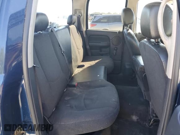 ✅ 2004 Dodge 1500 ST • VIN: 1D7HA18K54J131460 • Лот: 75856854. Опубликован ранее на Copart с пробегом 238 027 миль. Бесплатный доступ к архиву аукционных продаж из США и подробный отчёт об истории автомобиля на DreamBid. Изображение 10.