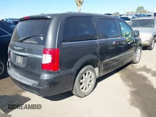 ✅ 2012 Chrysler Town & Country Touring • VIN: 2C4RC1BG1CR283002 • Lot: 43485452. Wystawiony na IAAI z przebiegiem 194 696 mil. Bezpłatny archiwum sprzedaży aukcyjnych z USA i szczegółowy raport historii pojazdu na DreamBid. Zdjęcie 4.