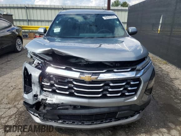 ✅ 2025 Chevrolet Equinox FWD LT • VIN: 3GNAXHEG7SL305352 • Lot: 84265635. Wystawiony na Copart z przebiegiem 11 971 mil. Bezpłatny archiwum sprzedaży aukcyjnych z USA i szczegółowy raport historii pojazdu na DreamBid. Zdjęcie 5.