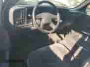 2006 Chevrolet Silverado 1500 LS z VIN 1GCEK19V16Z207120, wystawiony jako Copart lot #69255924 z przebiegiem 215 962 mil mil oraz Szkoda całkowita • Salvage title. Historia ofert i sprzedaży dostępna na DreamBid. Obrazek 8.