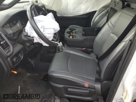 ✅ 2022 Ram 2500 Tradesman • VIN: 3C6UR5HJ3NG321817 • Lot: 57461855. Listed on Copart with 22,503 mi. Free auction sales archive from the USA and detailed vehicle history report at DreamBid. Image 7.