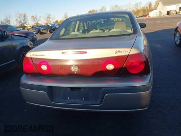 2001 Chevrolet Impala с VIN 2G1WF52E219369344, выставлен на аукционе IAAI как лот 43522814 с пробегом 76 360 миль миль и . История ставок и продаж доступна на DreamBid. Изображение 17.