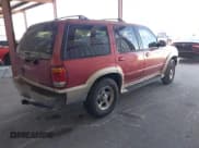 ✅ 2001 Ford Explorer • VIN: 1FMZU64P31ZA33900 • Lot: 41736797. Wystawiony na IAAI z przebiegiem 152 682 mil. Bezpłatny archiwum sprzedaży aukcyjnych z USA i szczegółowy raport historii pojazdu na DreamBid. Zdjęcie 4.