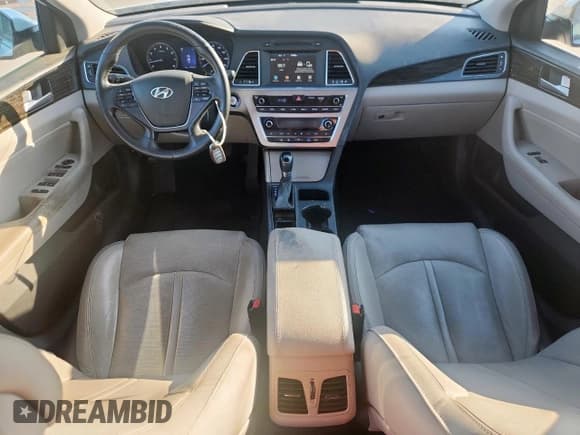 ✅ 2017 Hyundai Sonata Sport • VIN: 5NPE34AFXHH470879 • Lot: 91997965. Listed on Copart with 107,395 mi. Free auction sales archive from the USA and detailed vehicle history report at DreamBid. Image 8.