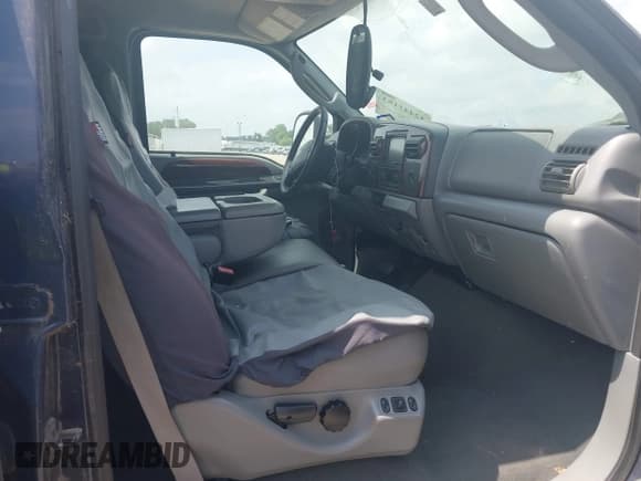 ✅ 2005 Ford F-250 XL • VIN: 1FTSW21P45EB09246 • Lot: 42441183. Listed on IAAI with 186,148 mi. Free auction sales archive from the USA and detailed vehicle history report at DreamBid. Image 5.