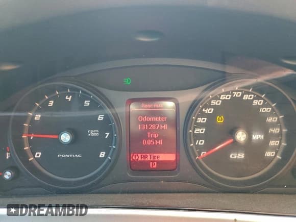 ✅ 2008 Pontiac G8 • VIN: 6G2ER57748L148472 • Лот: 94280165. Опубликован ранее на Copart с пробегом 131 287 миль. Бесплатный доступ к архиву аукционных продаж из США и подробный отчёт об истории автомобиля на DreamBid. Изображение 9.