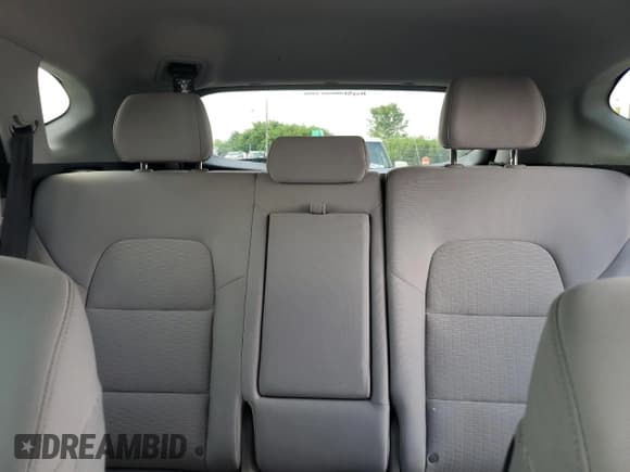 ✅ 2020 Hyundai Tucson SE • VIN: KM8J2CA4XLU111584 • Lot: 64382555. Listed on Copart with 68,244 mi. Free auction sales archive from the USA and detailed vehicle history report at DreamBid. Image 10.