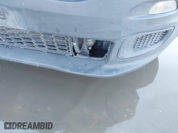 ✅ 2017 Jeep Renegade Sport • VIN: ZACCJAAHXHPF49957 • Lot: 43890480. Wystawiony na IAAI z przebiegiem 193 919 mil. Bezpłatny archiwum sprzedaży aukcyjnych z USA i szczegółowy raport historii pojazdu na DreamBid. Zdjęcie 6.