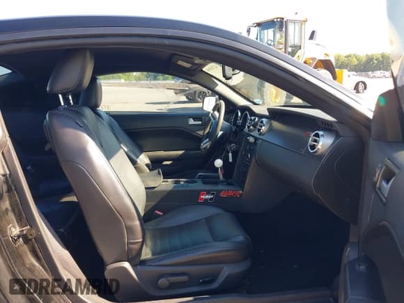 ✅ 2009 Ford Mustang GT • VIN: 1ZVHT82H195145878 • Лот: 42303694. Опубликован ранее на IAAI с пробегом 164 789 миль. Бесплатный доступ к архиву аукционных продаж из США и подробный отчёт об истории автомобиля на DreamBid. Изображение 5.