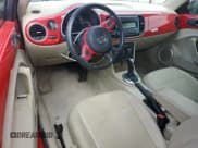 ✅ 2014 Volkswagen Beetle 2.5L • VIN: 3VWJP7AT7EM611842 • Лот: 81040665. Опубликован ранее на Copart с пробегом 142 970 миль. Бесплатный доступ к архиву аукционных продаж из США и подробный отчёт об истории автомобиля на DreamBid. Изображение 8.