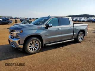 2020 Chevrolet Silverado 1500 LTZ with VIN 3GCUYGET3LG417103, listed as a Copart auction lot 71615015 with 133,413 mi miles and Salvage title. Bid and sale history available at DreamBid. Image 1.