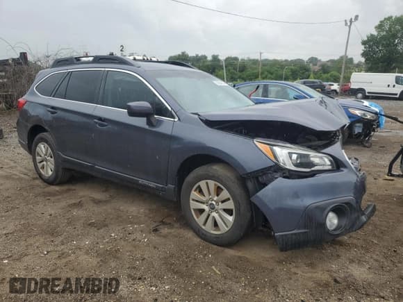 ✅ 2017 Subaru Outback Premium • VIN: 4S4BSACC7H3371273 • Lot: 63504015. Listed on Copart with 161,972 mi. Free auction sales archive from the USA and detailed vehicle history report at DreamBid. Image 4.